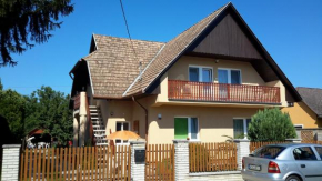 Гостиница Magdi Apartman  Балатонбоглар